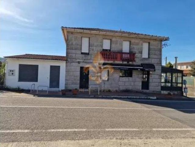 Chalet en venta en Peitieiros, Vigo