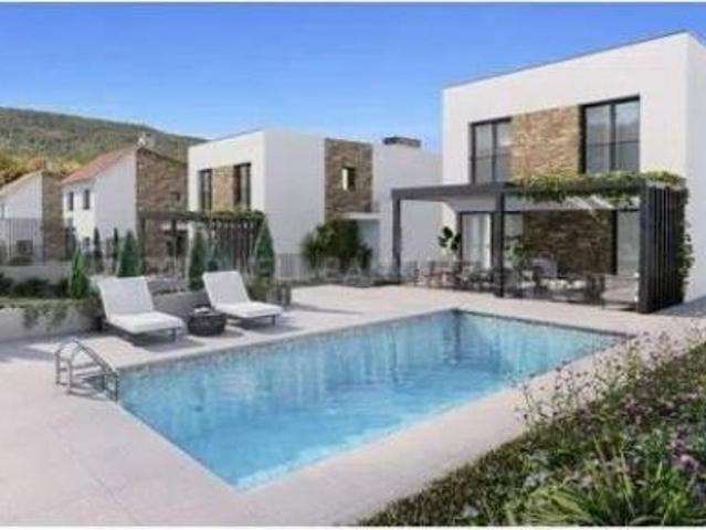 Chalet en venta en Peitieiros, Vigo