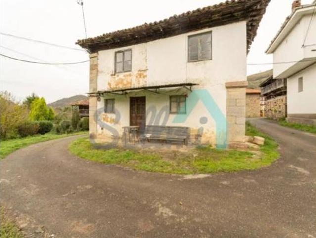 Chalet en venta en Grado, Asturias