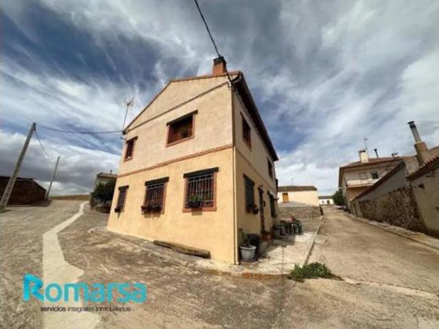 Chalet en venta en Grandes Y San Martín, Castilla y León