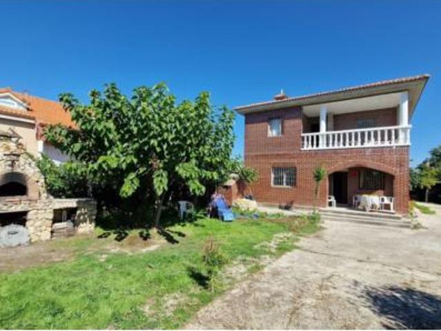 Chalet en venta en Grijota, Castilla y León