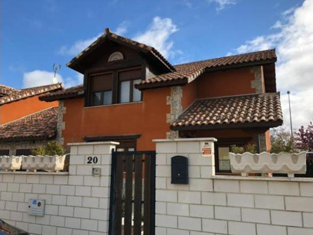 Chalet en venta en Grijota, Castilla y León