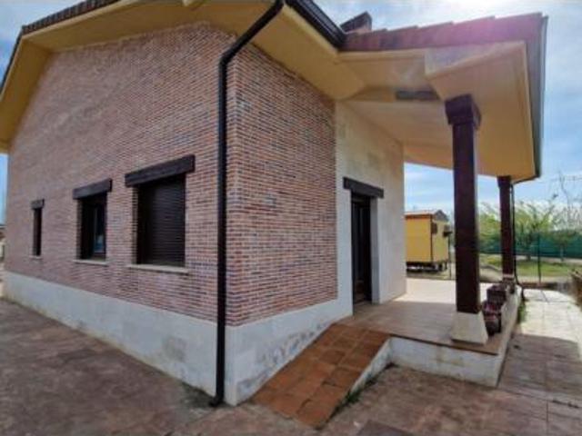 Chalet en venta en Grijota, Castilla y León