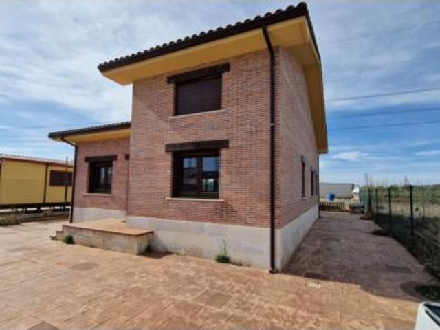 Chalet en venta en Grijota, Castilla y León