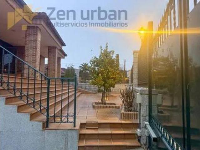 Chalet en venta en Griñón, Madrid