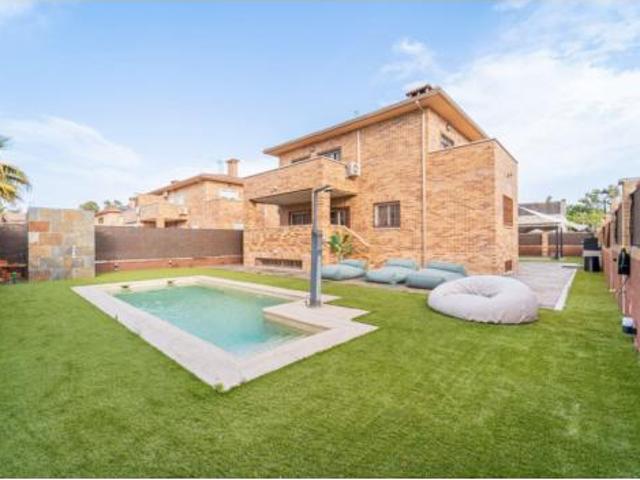 Villa en venta en Griñón Villa en venta en Griñón