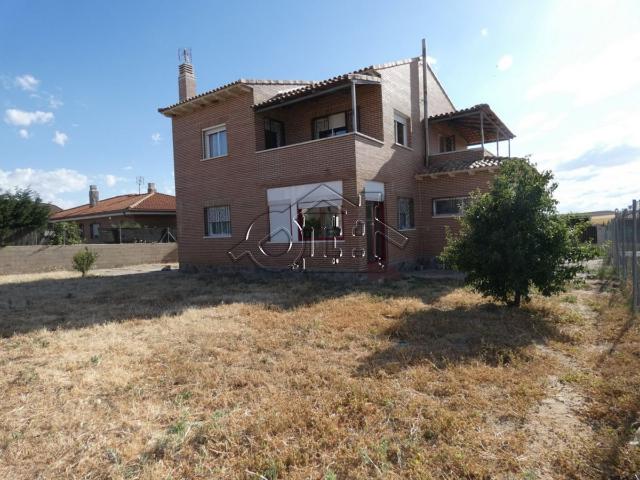 Villa en venta en Torrejón Del Rey, Urbanización Eras de San Sebastián
