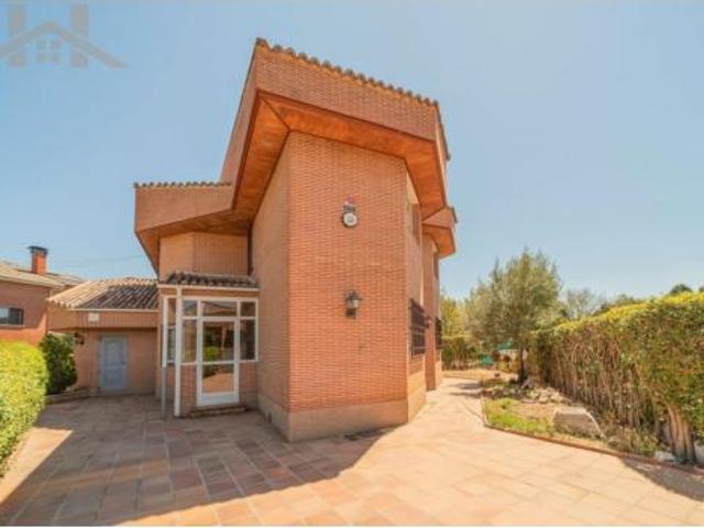 Villa en venta en Guadarrama, Urbanización Sala Guadarrama