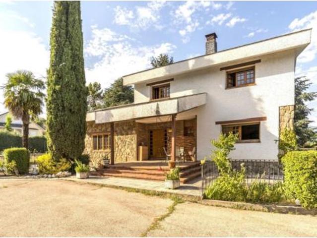 Chalet en venta en Guadarrama, Madrid