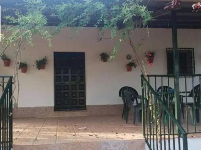 Chalet en venta en Guarromán, Andalucía