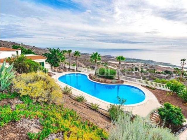 Chalet en venta en Guía de Isora, Canarias