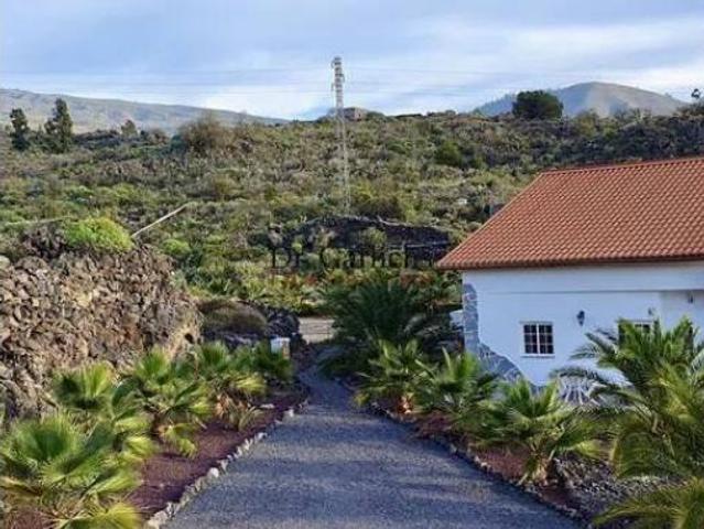 Chalet en venta en Guía de Isora, Canarias