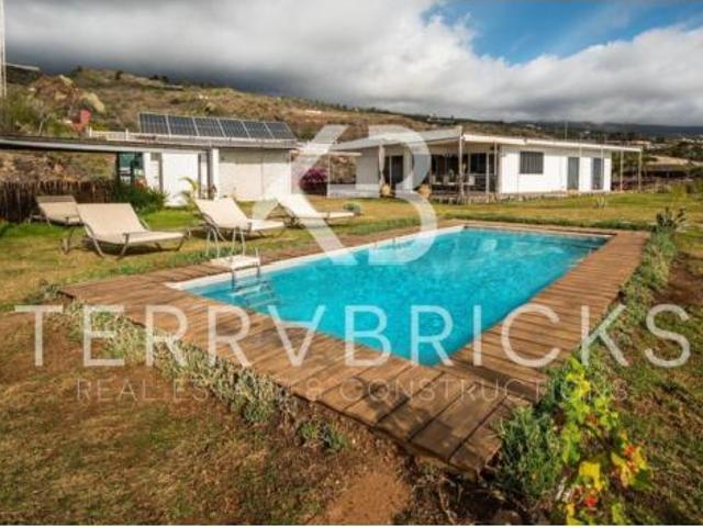 Chalet en venta en Guía de Isora, Canarias