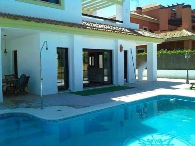 Chalet en venta en Las Pajanosas, Guillena