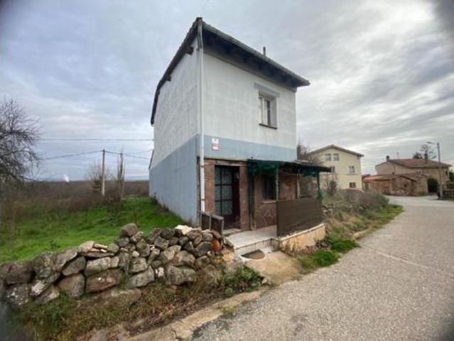 Chalet en venta en Hacinas, Castilla y León