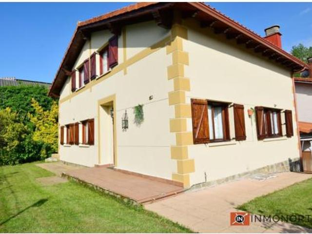 Chalet en venta en Beranga, Cantabria