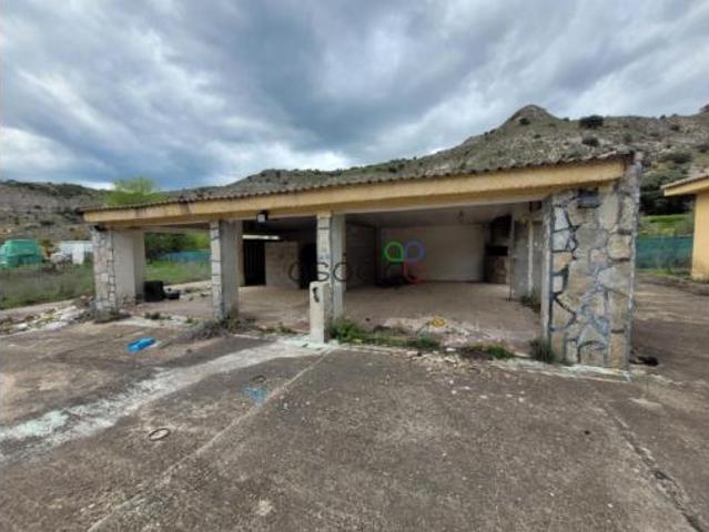 Villa en venta en Hontoba