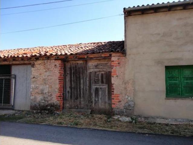 Chalet en venta en Hontoria Del Pinar, Castilla y León