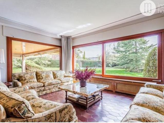 Villa en venta en Hoyo De Manzanares, Berzosa