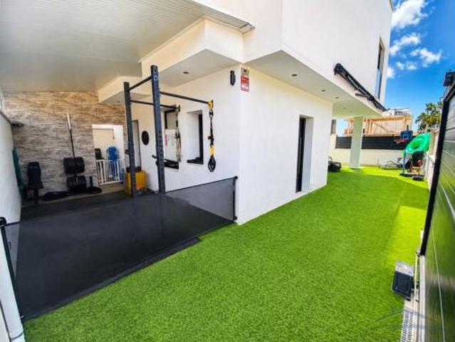 Chalet en venta en La Gloria, Huércal De Almería