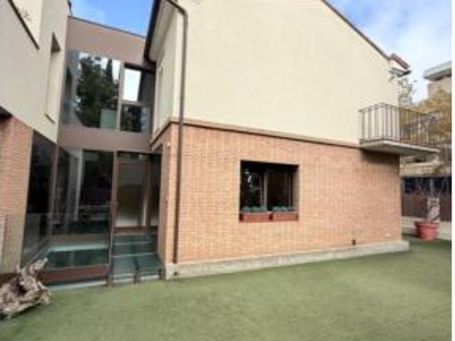 Chalet en venta en Barrio de Santiago, Huesca/Uesca