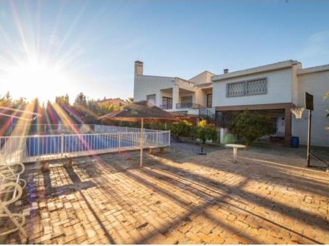 Chalet en venta en Genil, Comarca de la Vega de Granada