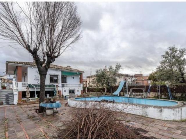 Chalet en venta en Los Rebites, Huétor Vega