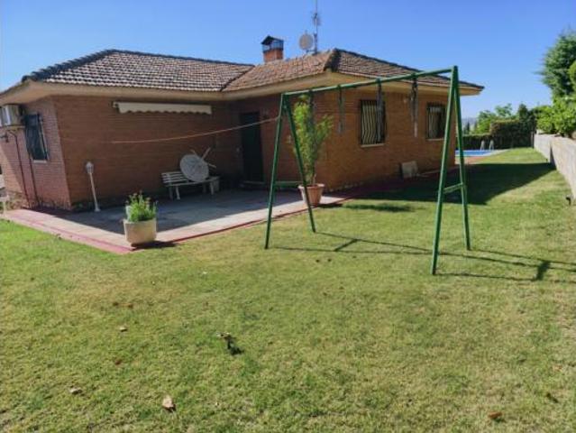 Chalet en venta en Illana, Castilla-La Mancha