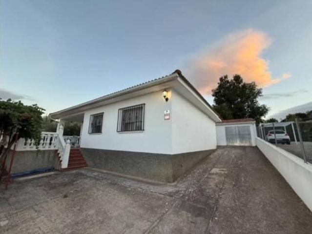 Chalet en venta en Illana, Castilla-La Mancha
