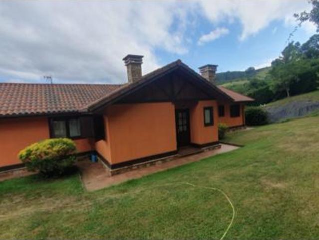 Chalet en venta en Illas, Asturias