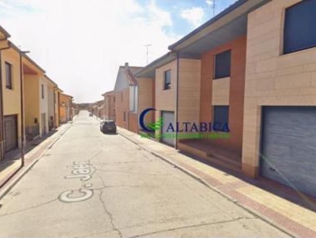 Chalet en venta en Íscar, Valladolid