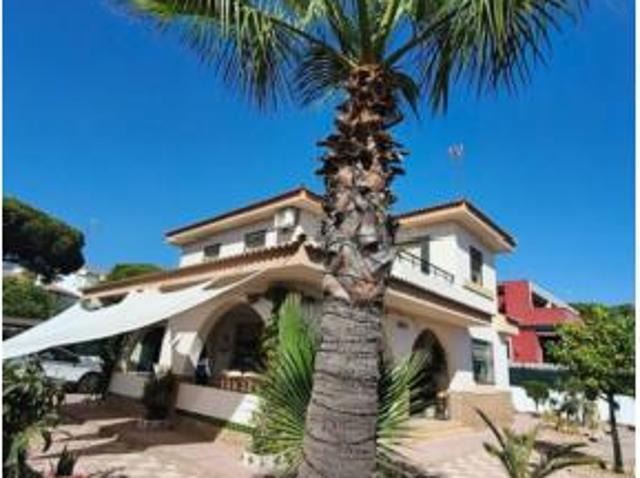 Chalet en venta en Urbasur, Costa Occidental