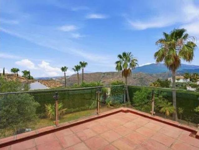 Chalet en venta en Sierra Blanca Country Club, Istán