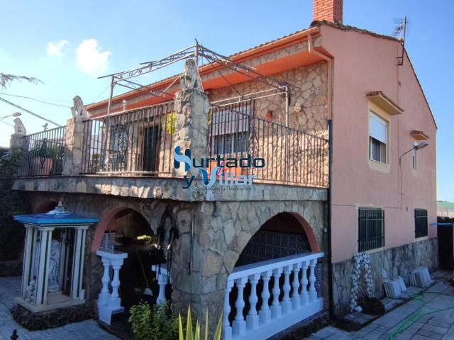 Chalet en venta en Torreperogil, Andalucía
