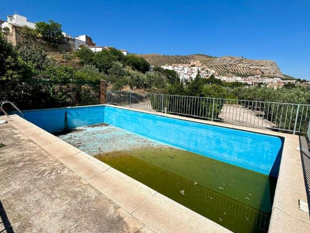 Villa en venta en La Guardia De Jaén