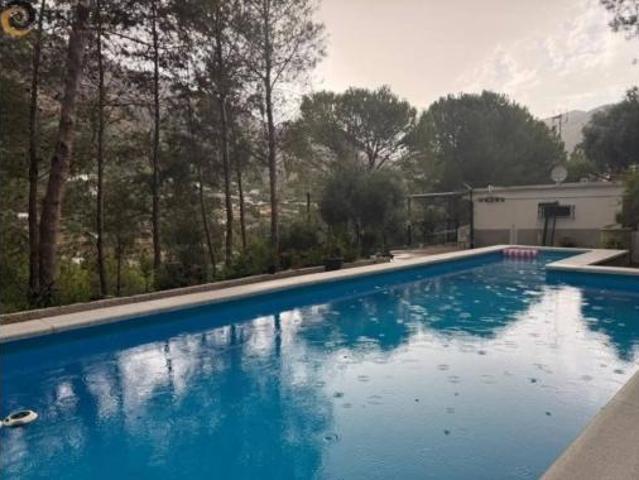Chalet en venta en Urbanización Jabalcuz, Jaén