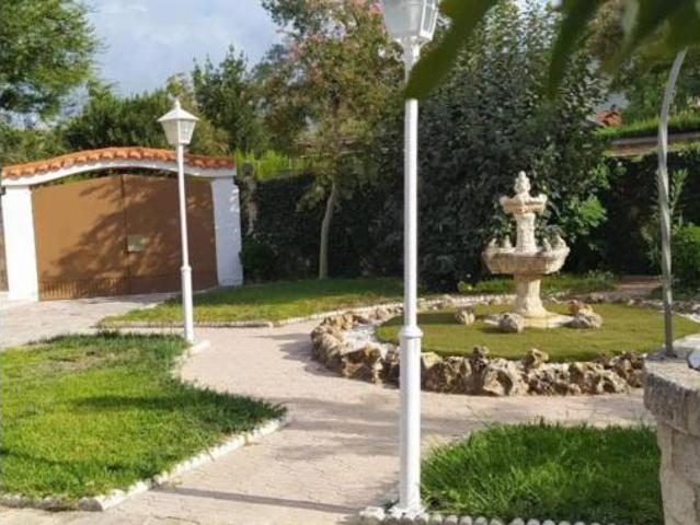 Chalet en venta en Jaén, Andalucía