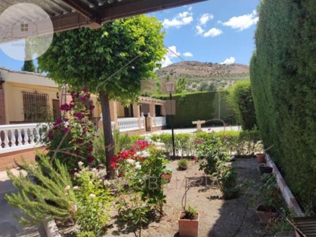 Chalet en venta en Jaén, Andalucía
