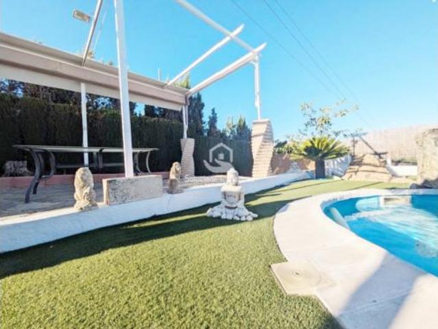 Chalet en venta en Puente Tablas, Jaén