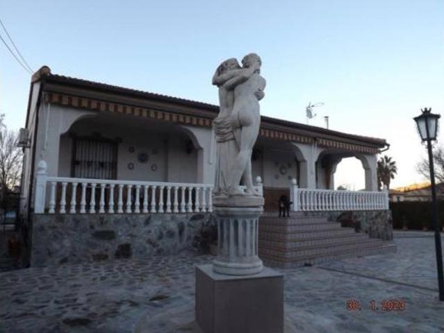 Villa en venta en Jaén, Puente Tablas