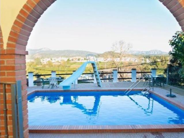 Chalet en venta en San Pablo de Buceite, Campo de Gibraltar