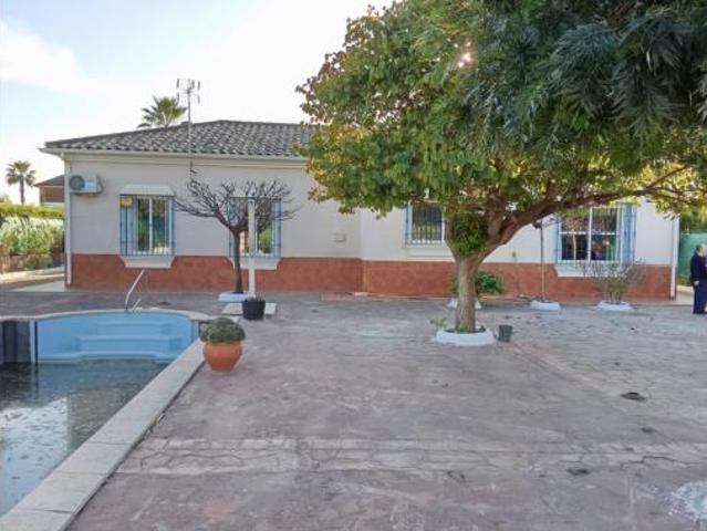Chalet en venta en Urbanización El Quintanar, La Carlota