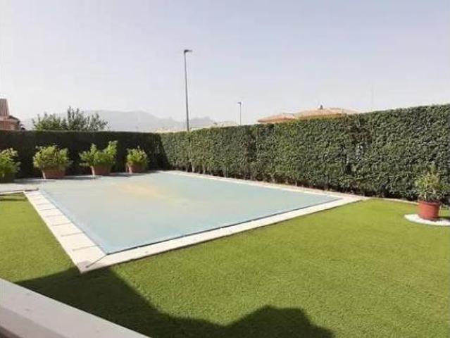 Chalet en venta en La Guardia De Jaén, Andalucía