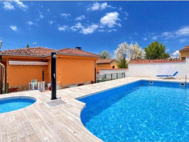 Chalet en venta en La Lastrilla, Castilla y León