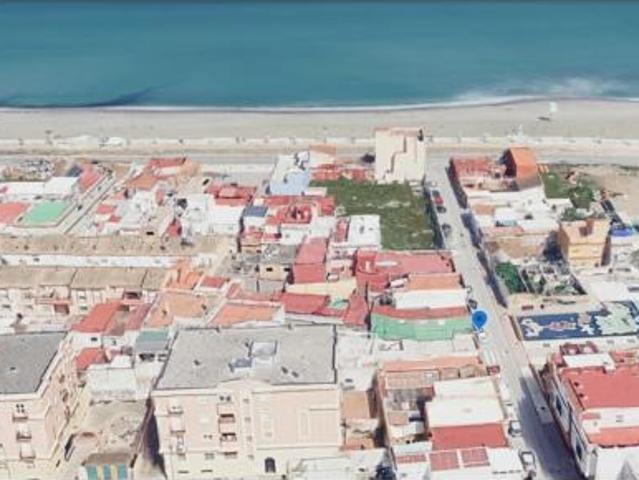 Chalet en venta en La Línea de la Concepción