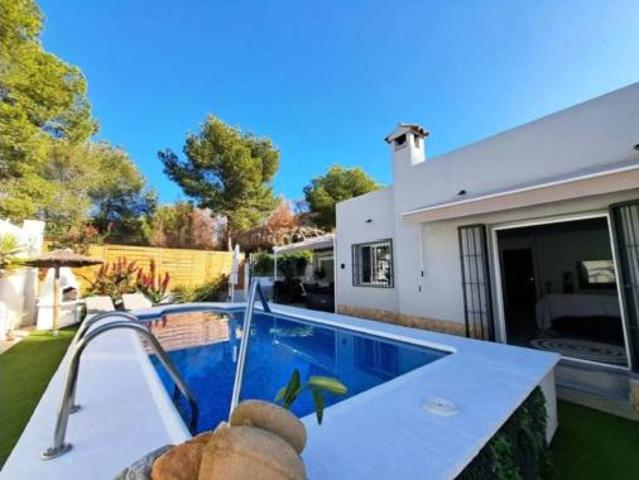 Chalet en venta en Urbanització Bell Horitzó, la Nucia