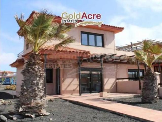 Chalet en venta en Lajares