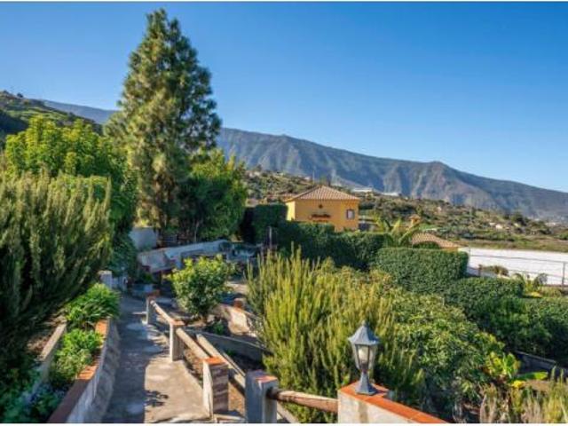 Chalet en venta en La Perdoma, La Orotava