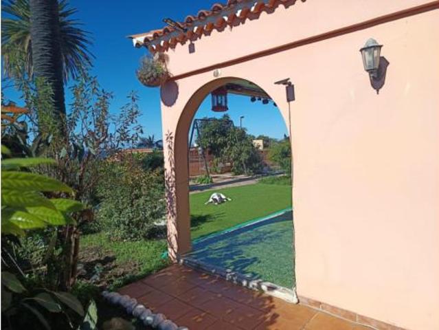 Chalet en venta en Las Cuevas, La orotava