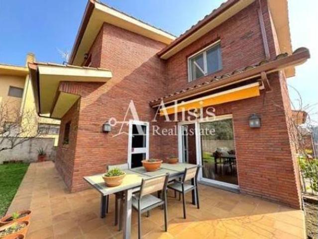 Chalet en venta en Baix Llobregat, Catalunya